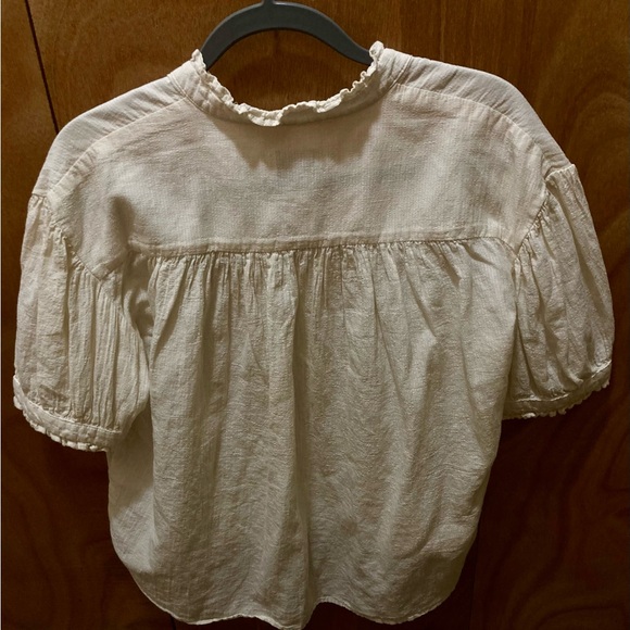 New Listing-Esby Women's Ivory Blouse - Picture 4 of 7